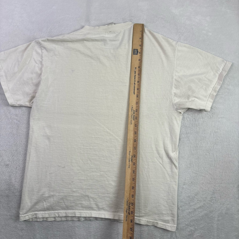 VTG Hello My Name Is Stud White SS Graphic Shirt Distressed Men's Large - Picture 10 of 10